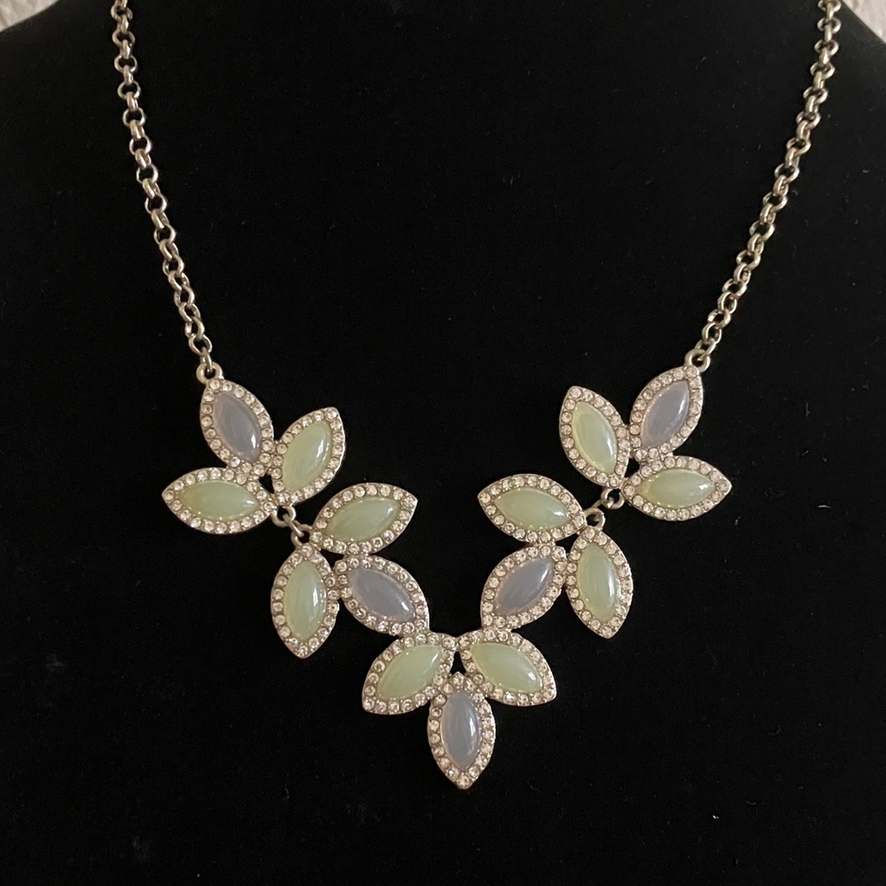 LC Lauren Conrad Green and Purple Rhinestone Floral Leaf Statement Necklace‎